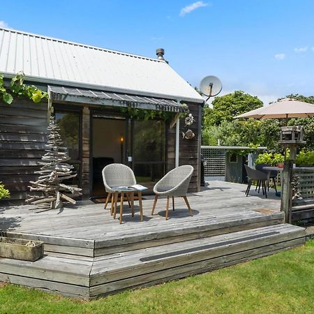 Waimea Cottage - Waikanae Holiday Home Exterior photo